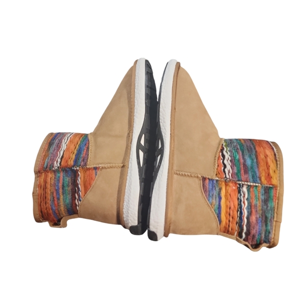 NWOT WARM Ankle Boots Aztec Bernie Mev sz 10  faux fur lined pull on Indian boho - Picture 5 of 8